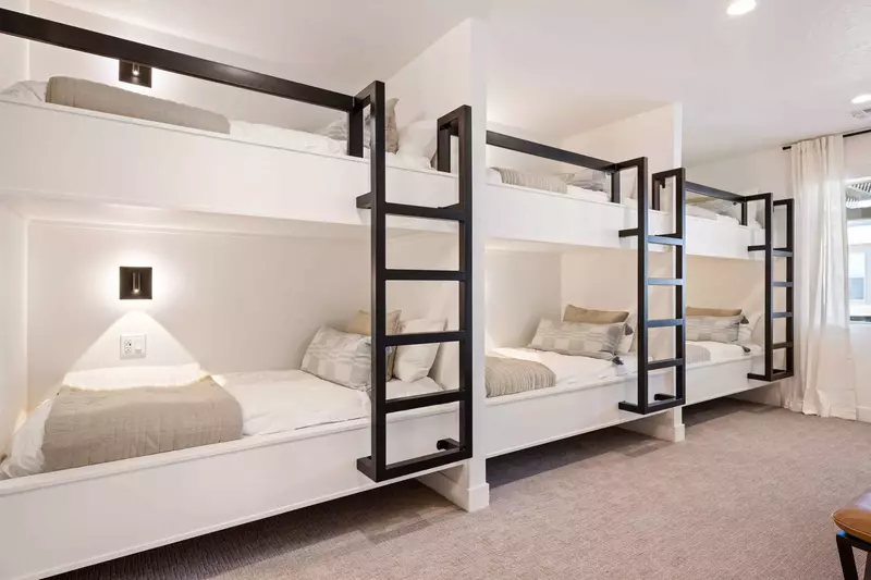 3T/T Bunkbeds
