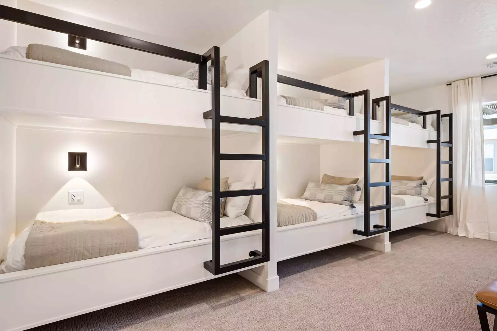 3T/T Bunkbeds