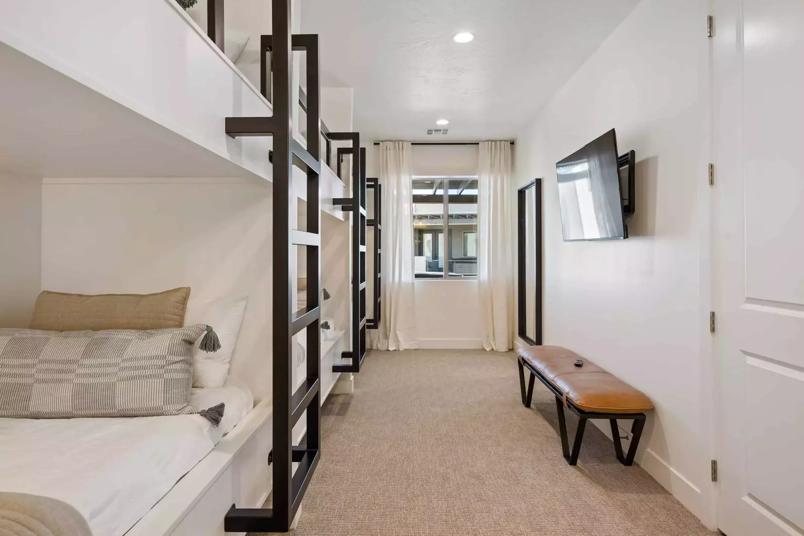 3T/T Bunkbeds