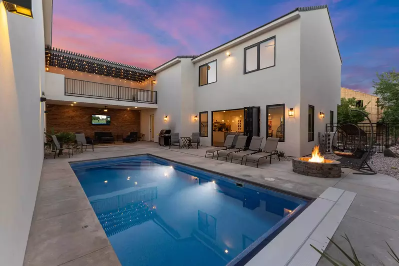 Private Pool