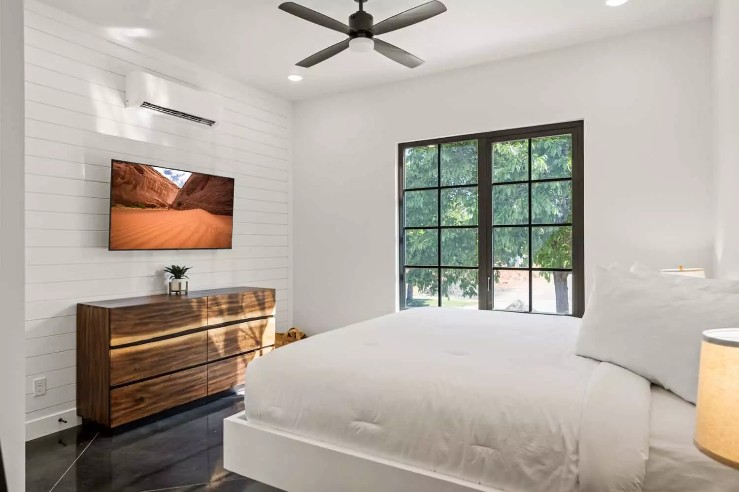 King Bedroom