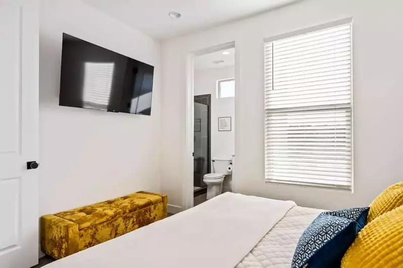 King Bedroom