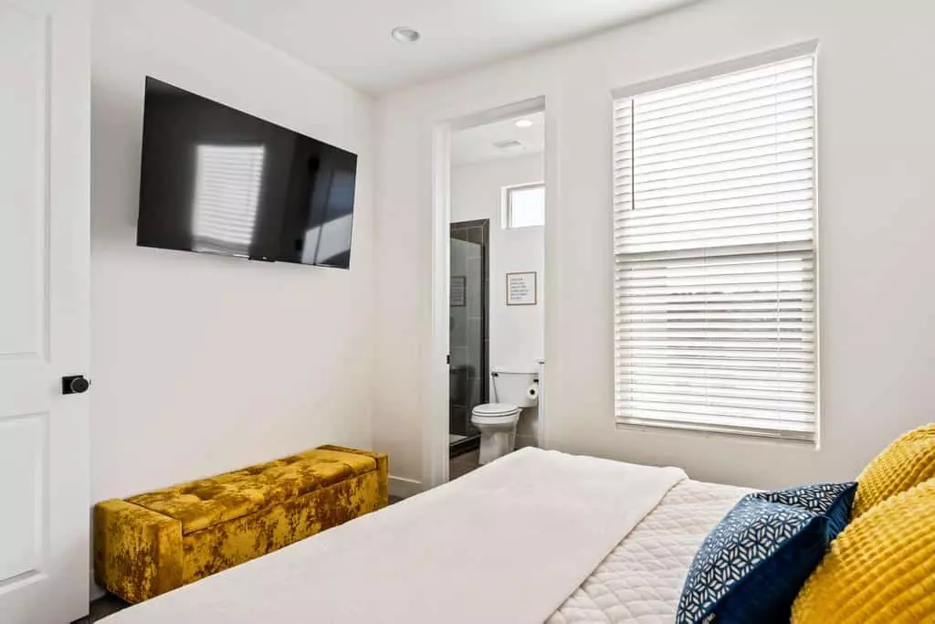 King Bedroom