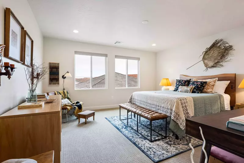Queen Bedroom