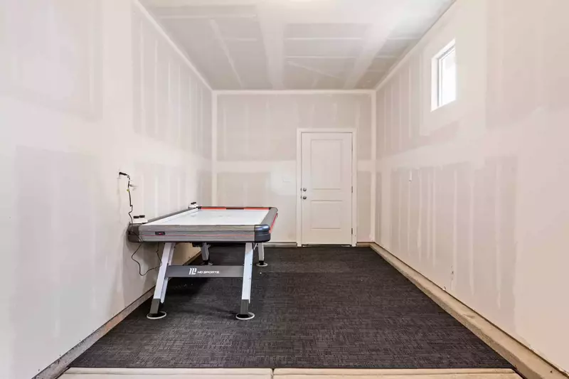 Air Hockey Table