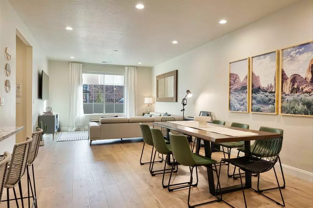 Dining Room Table
