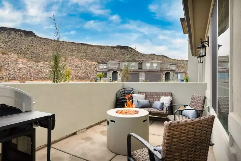 Outdoor Lounge Area and Fire Table