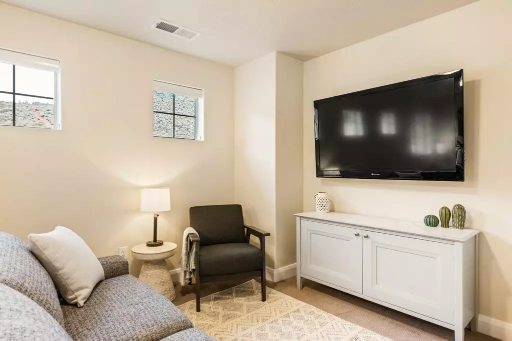 King Bedroom Area