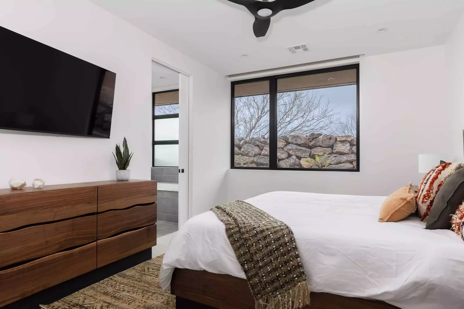 King Bedroom