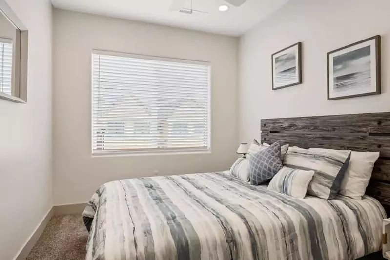 Queen Bedroom
