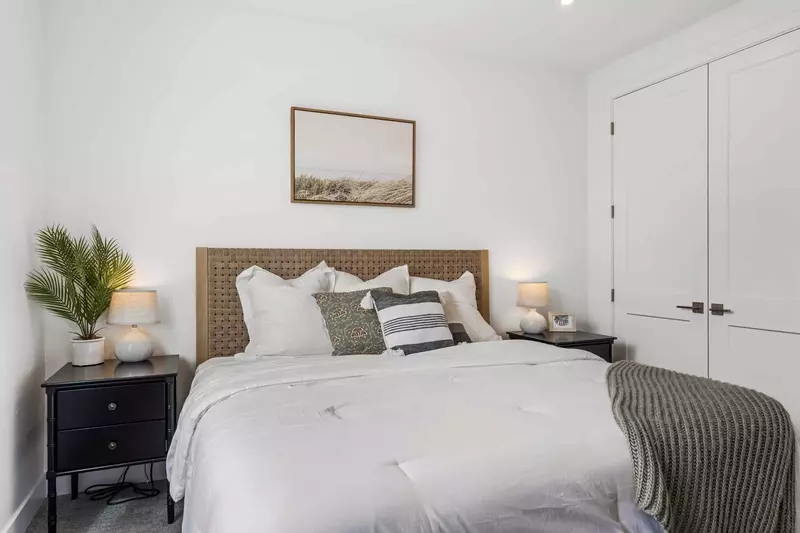 King Bed