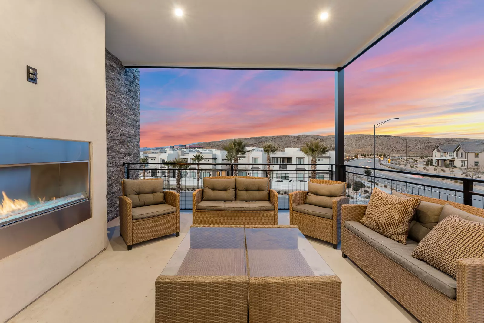 Outdoor Private Balcony