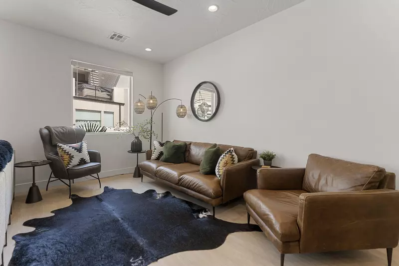 Sitting Area Main Floor