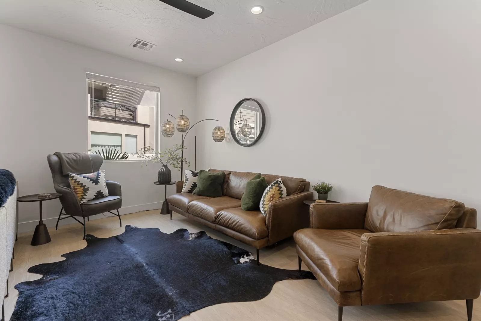Sitting Area Main Floor