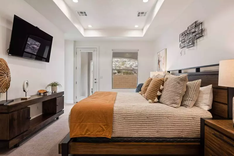 Master King Bedroom