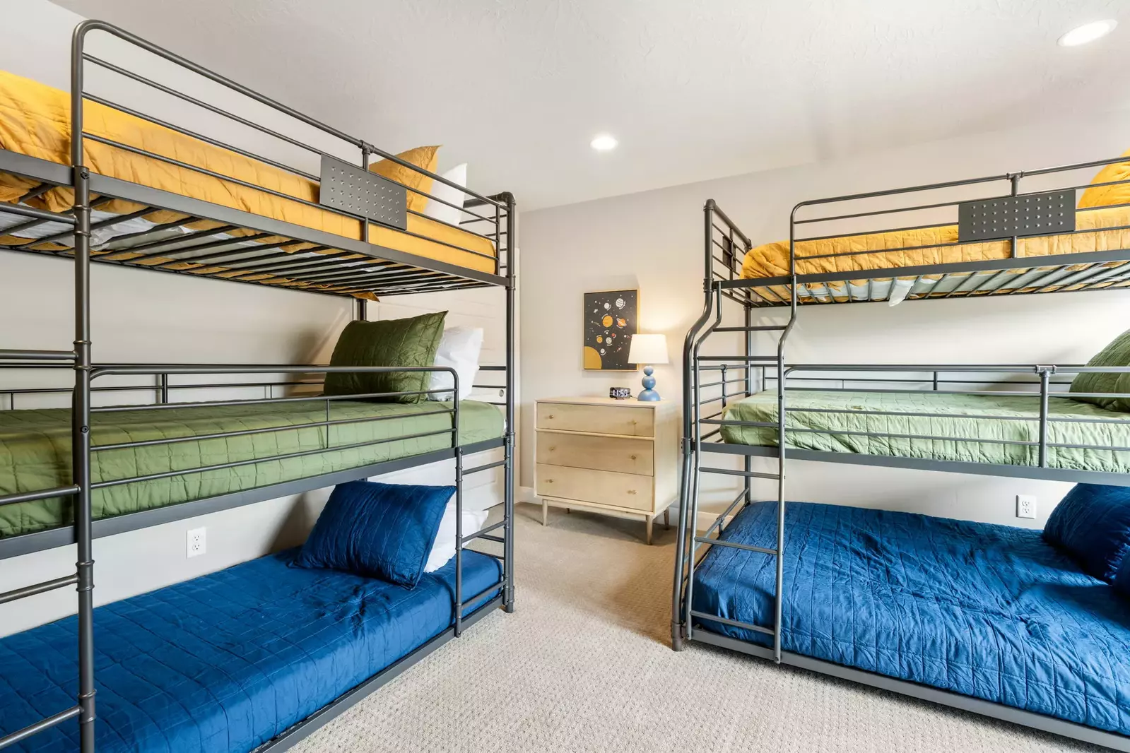 Twin/Twin/Twin Bunk, 2 Twin/Full/Queen Bunk Room