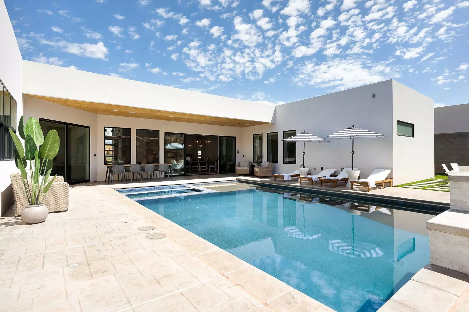 Private Pool