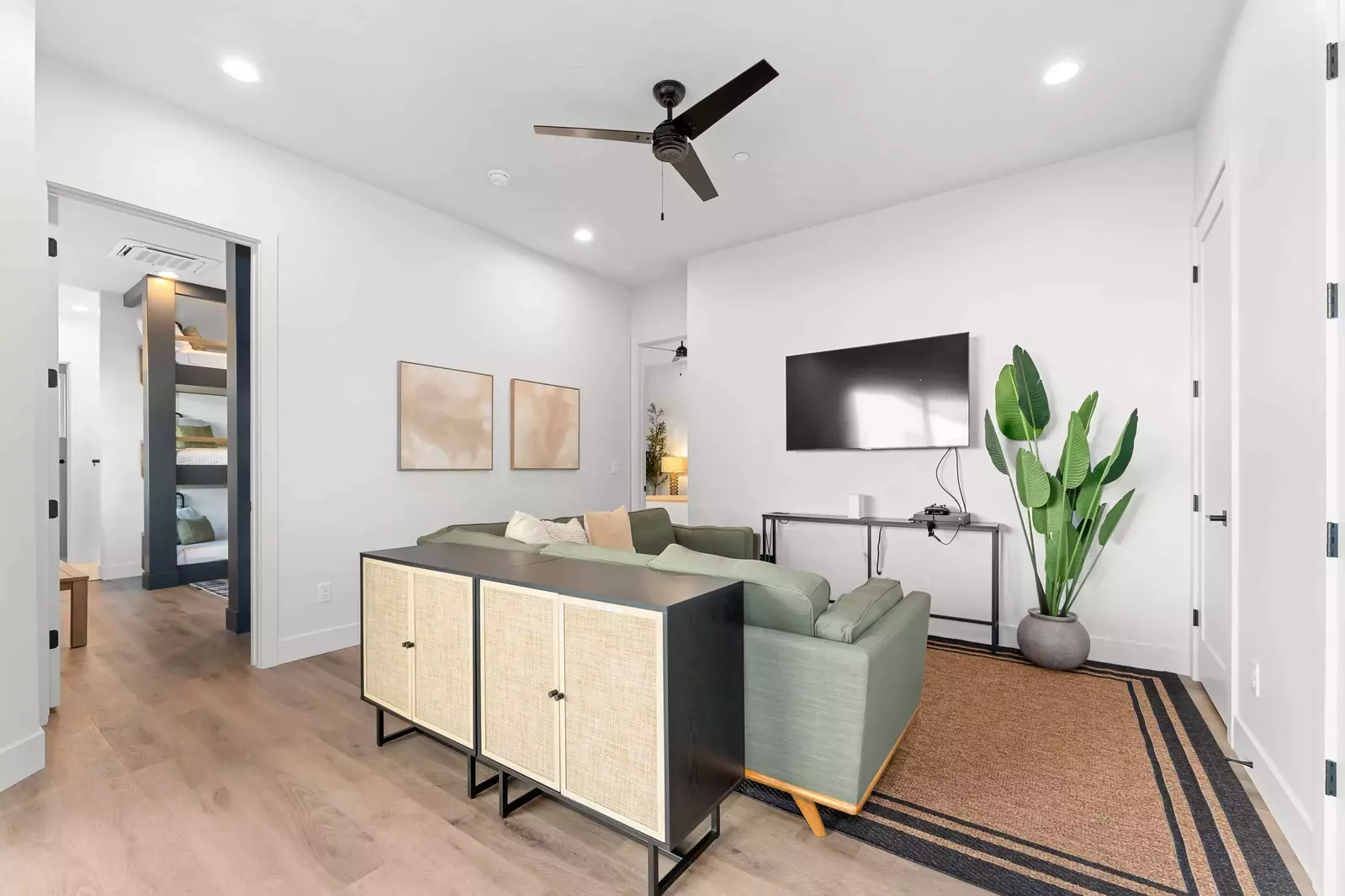 2nd Living Space
