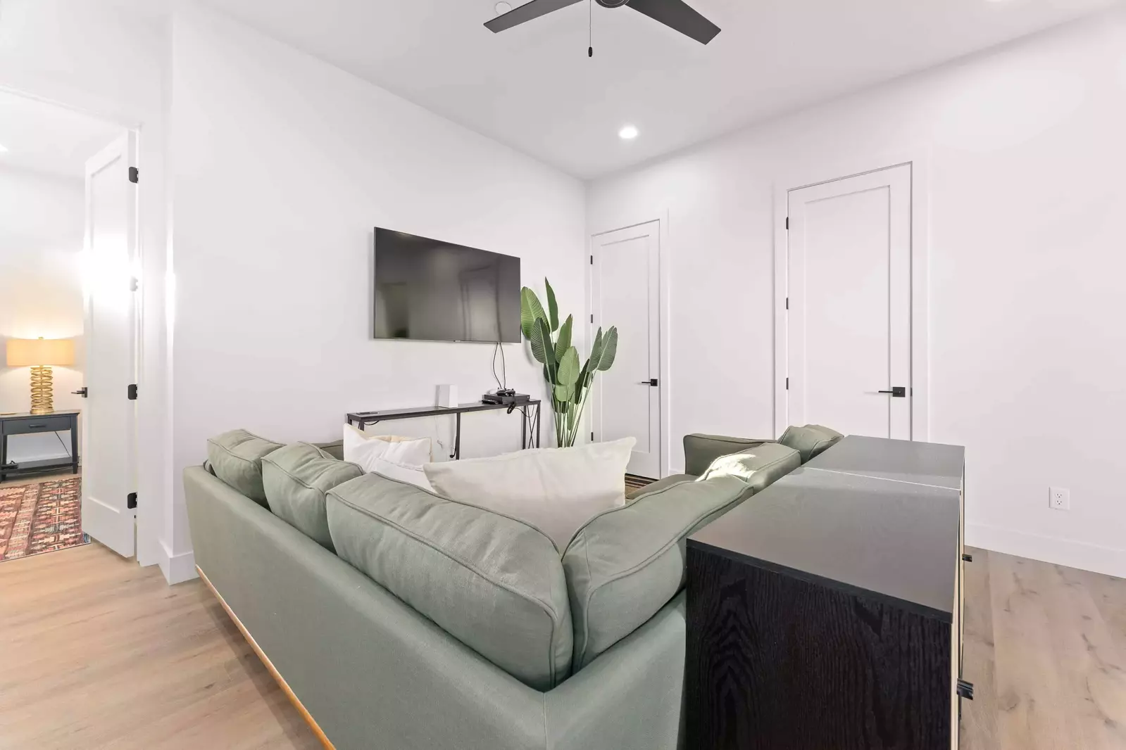 2nd Living Space