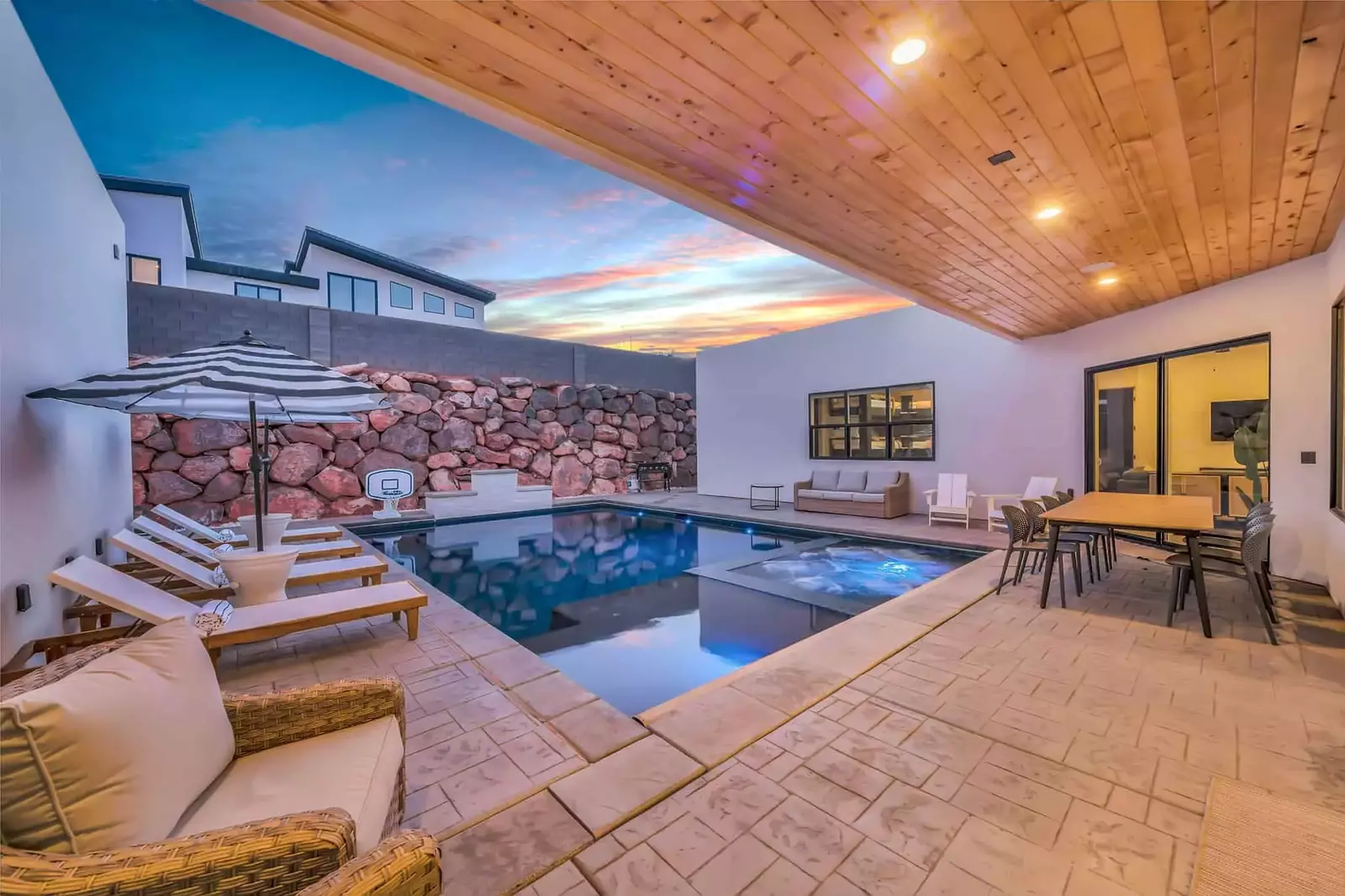 Private Pool and Hot Tub