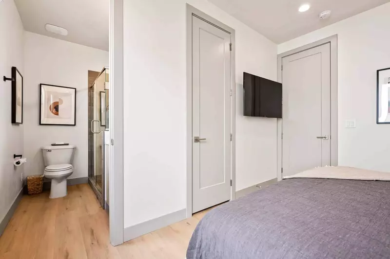 King Bedroom