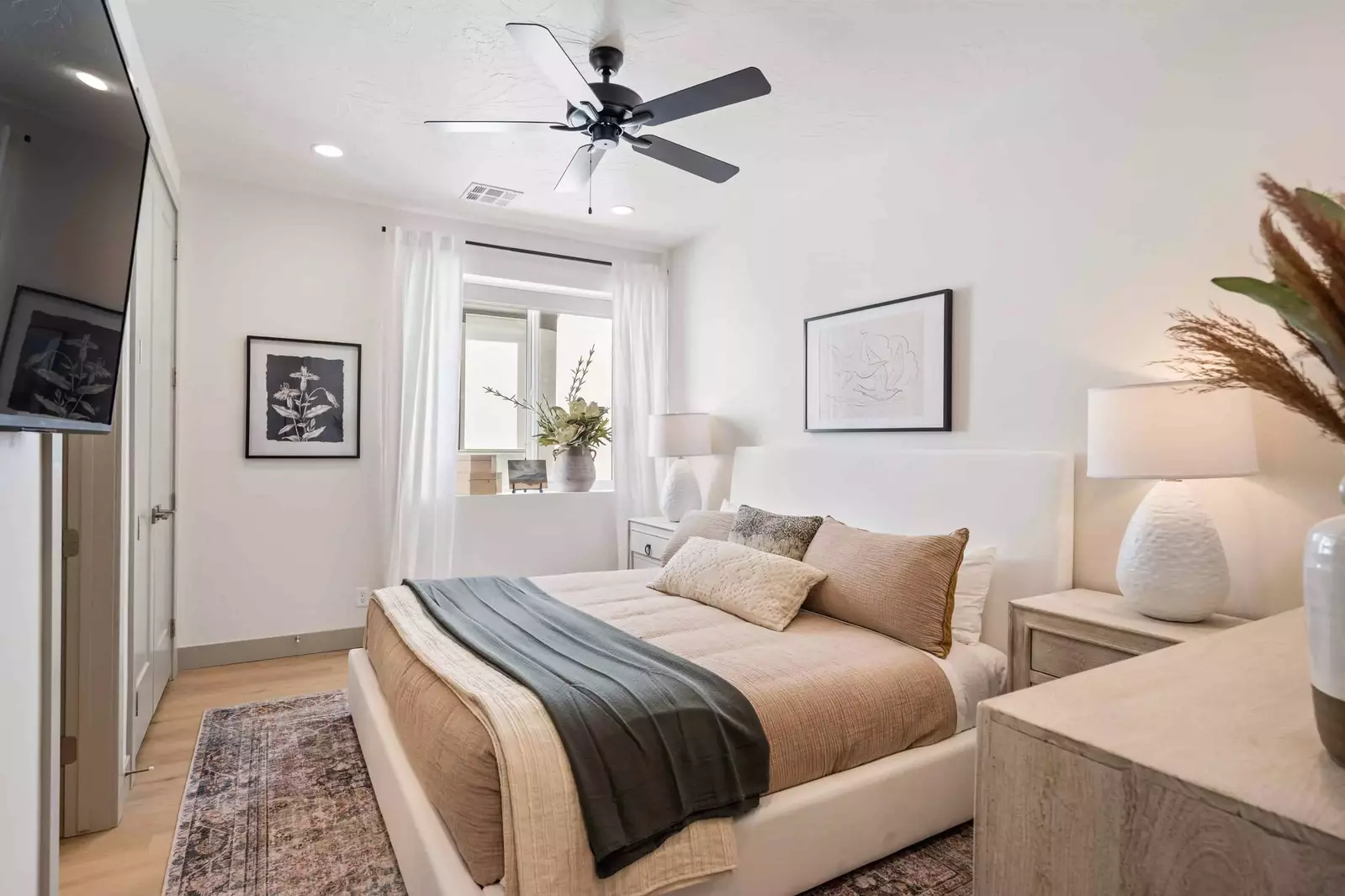 King Bedroom