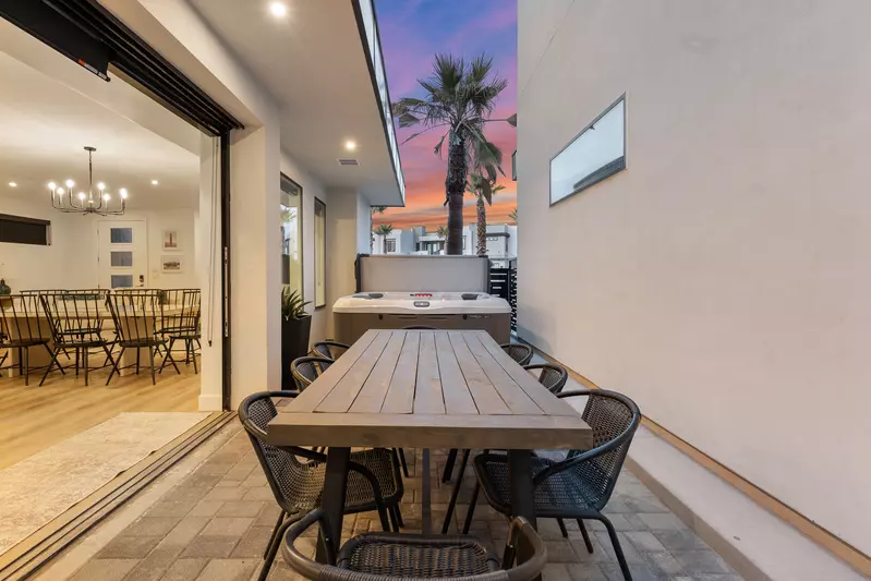 Private Outdoor Patio and Hot Tub