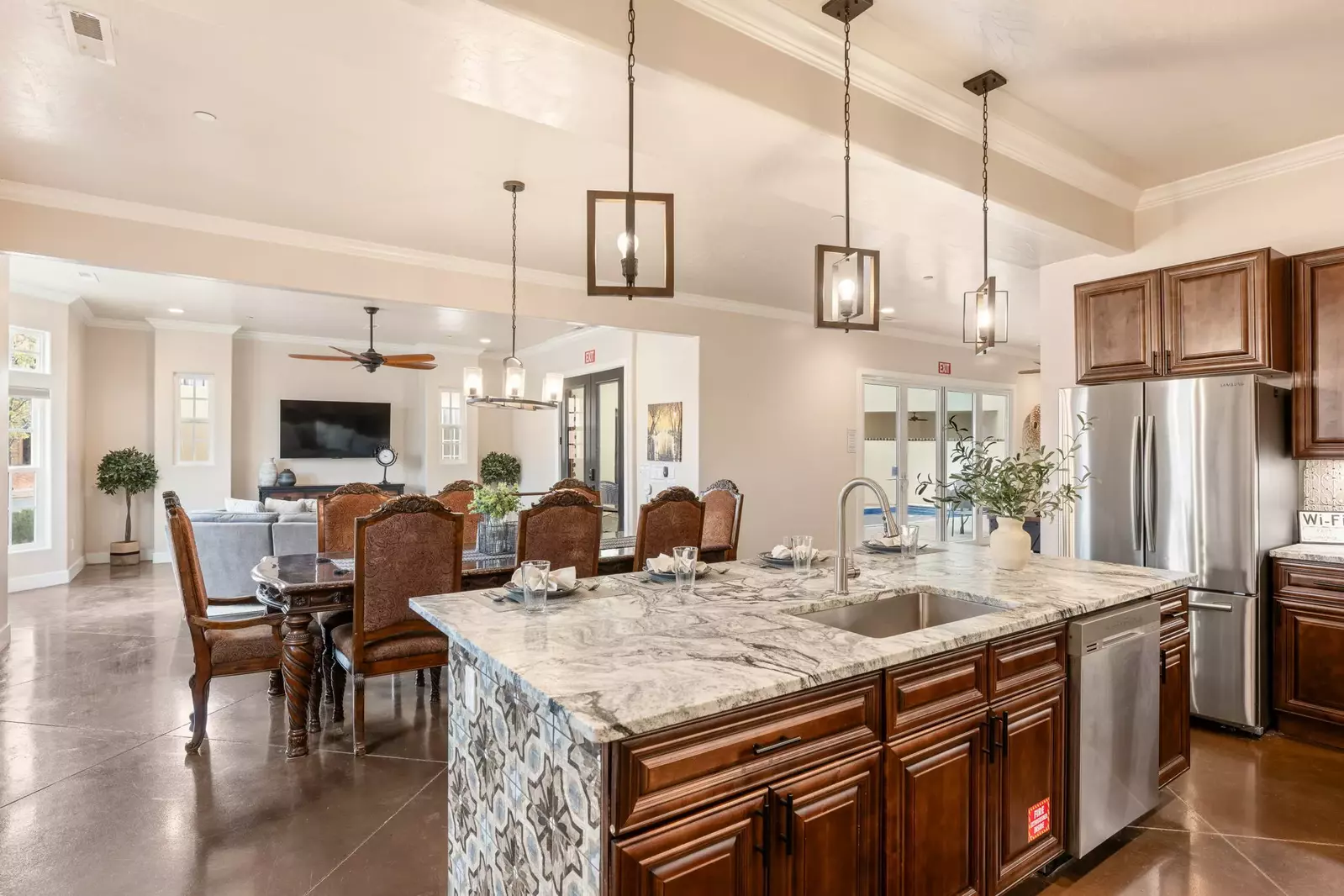Kitchen / Living Room