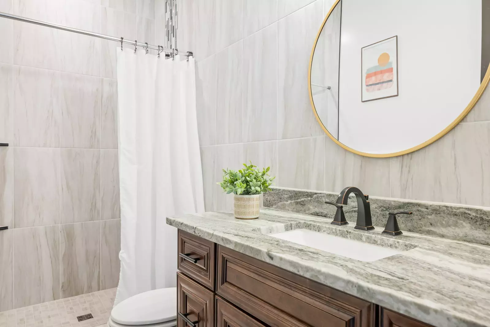 Bunk Room Bathroom