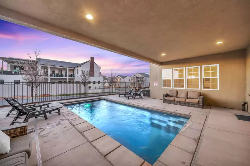 Private Pool