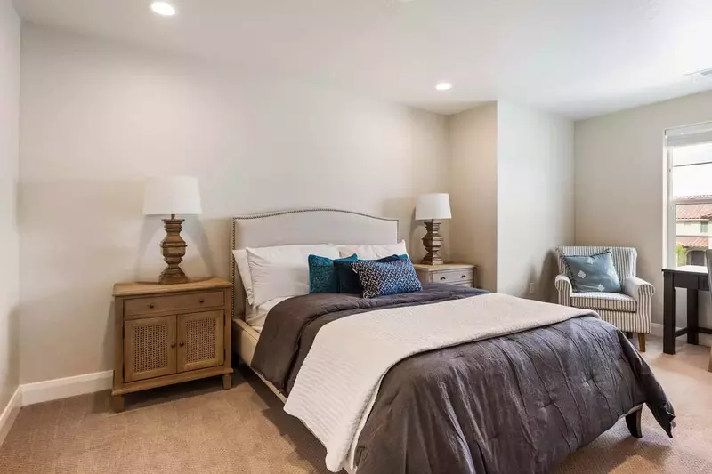Queen Bedroom