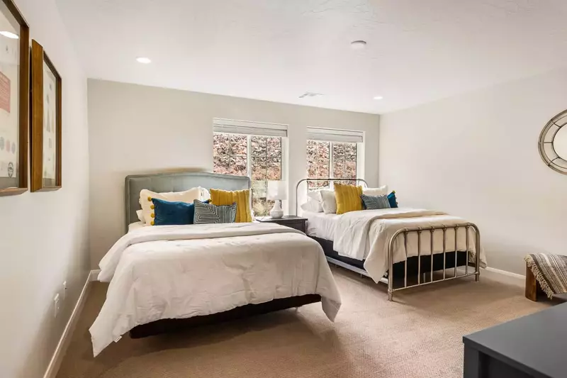 Double Queen Bedroom