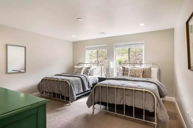 Double Queen Bedroom