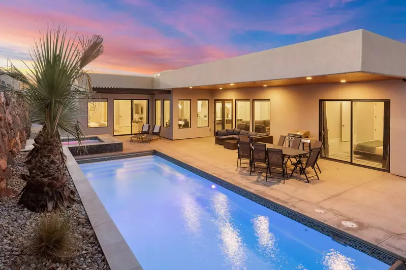 Private Pool and Hot Tub