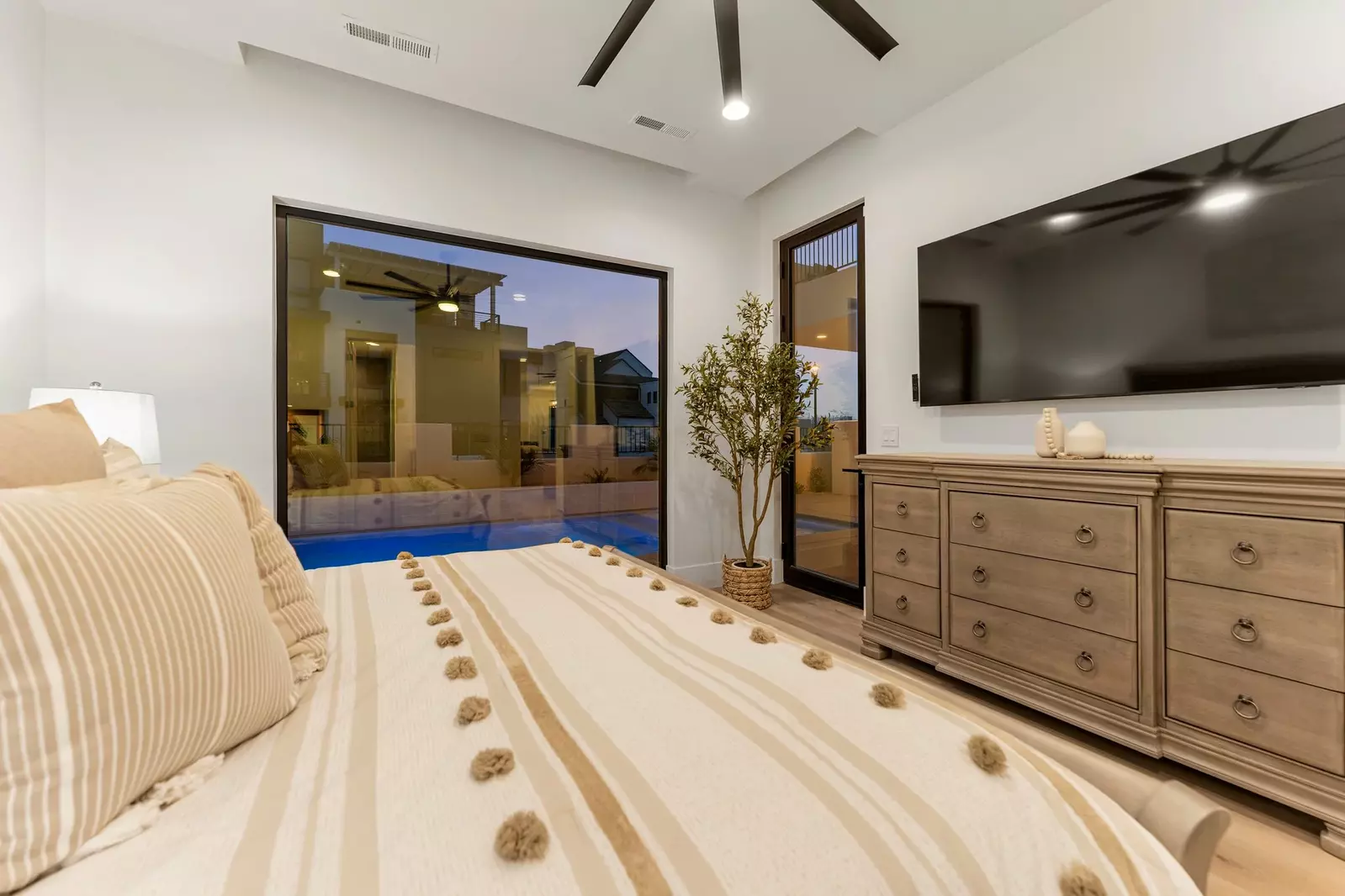King Bedroom