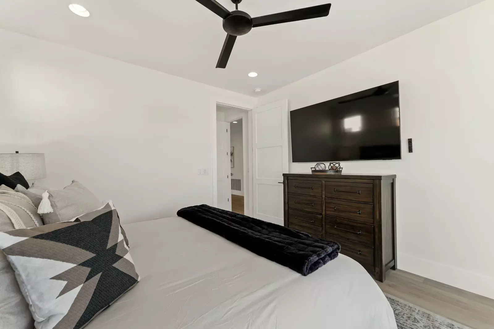 King Bedroom