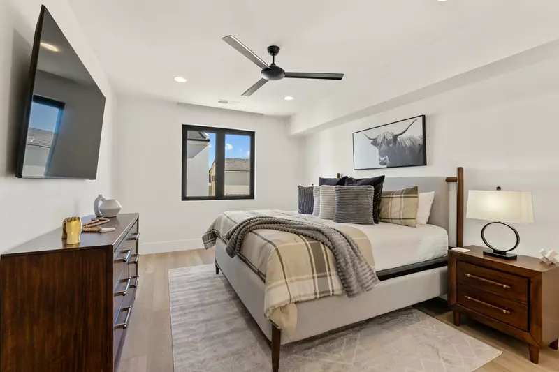 King Bedroom