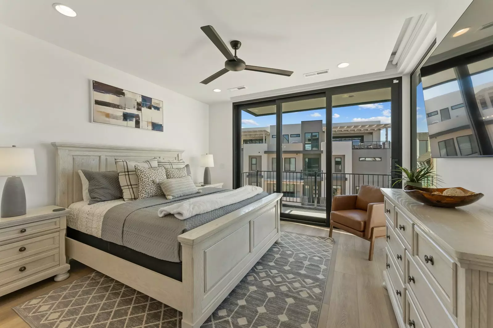 King Bedroom