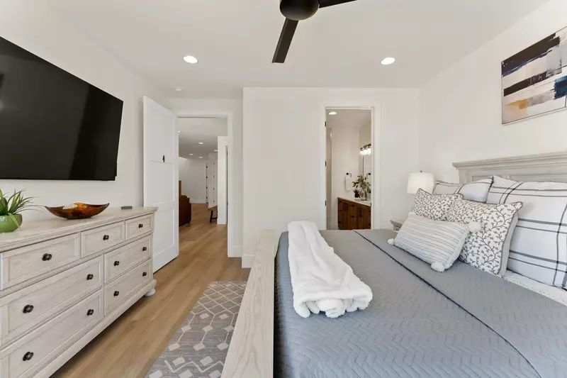 King Bedroom