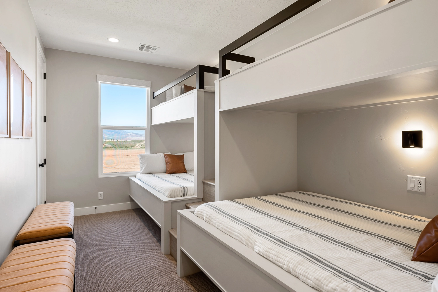 2 T/Q Bunk Room