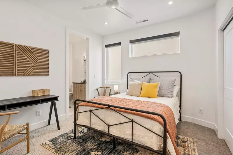 Queen Bed