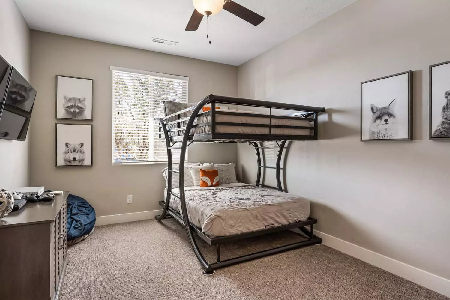 1 Full over Full Bunk Bedroom