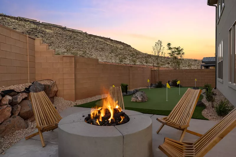 Backyard Fire Pit, Seating, & Putting Green