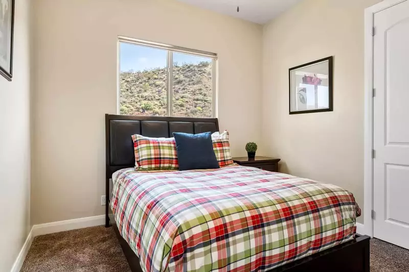 Queen Bedroom