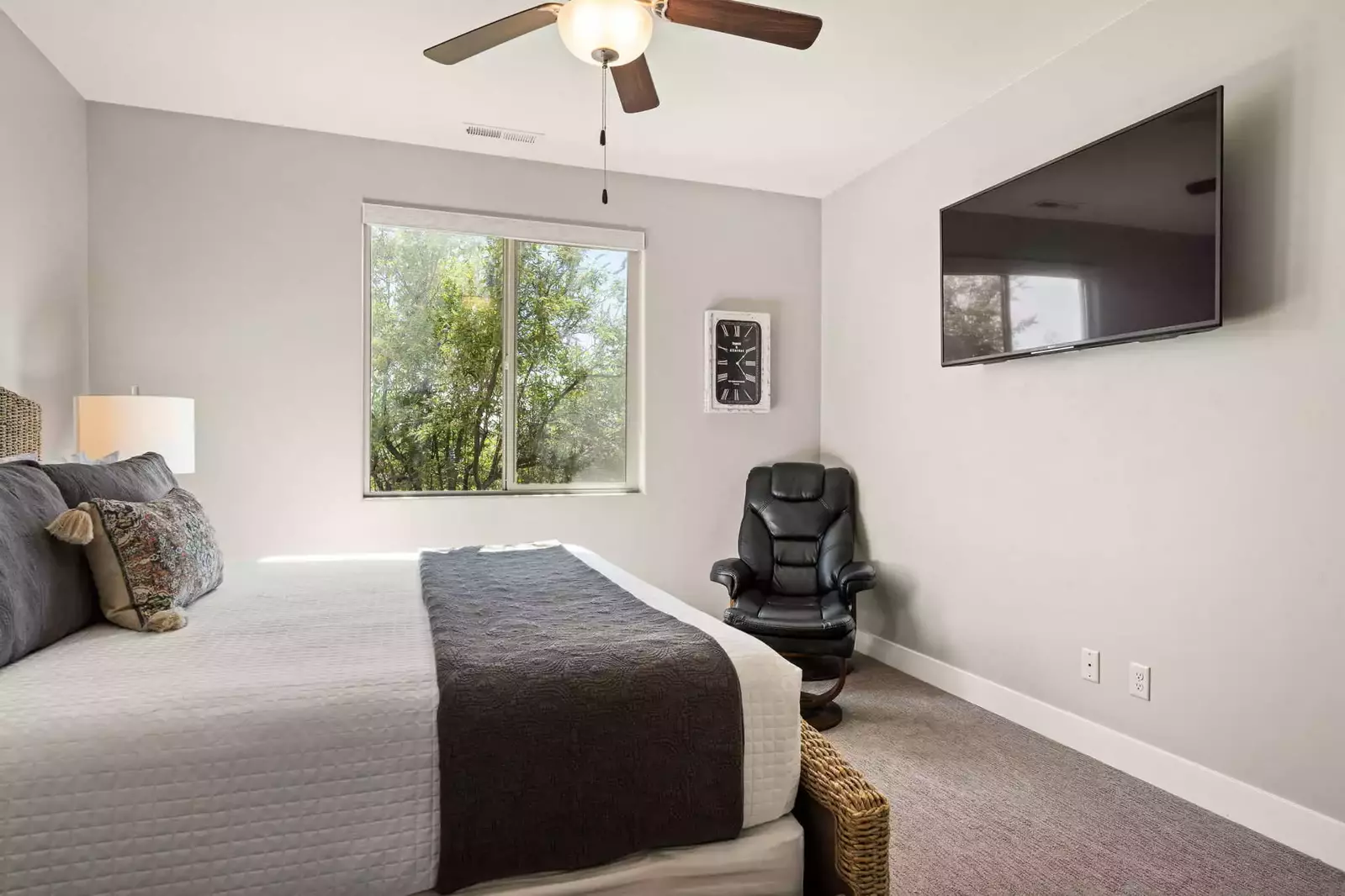 King Bedroom