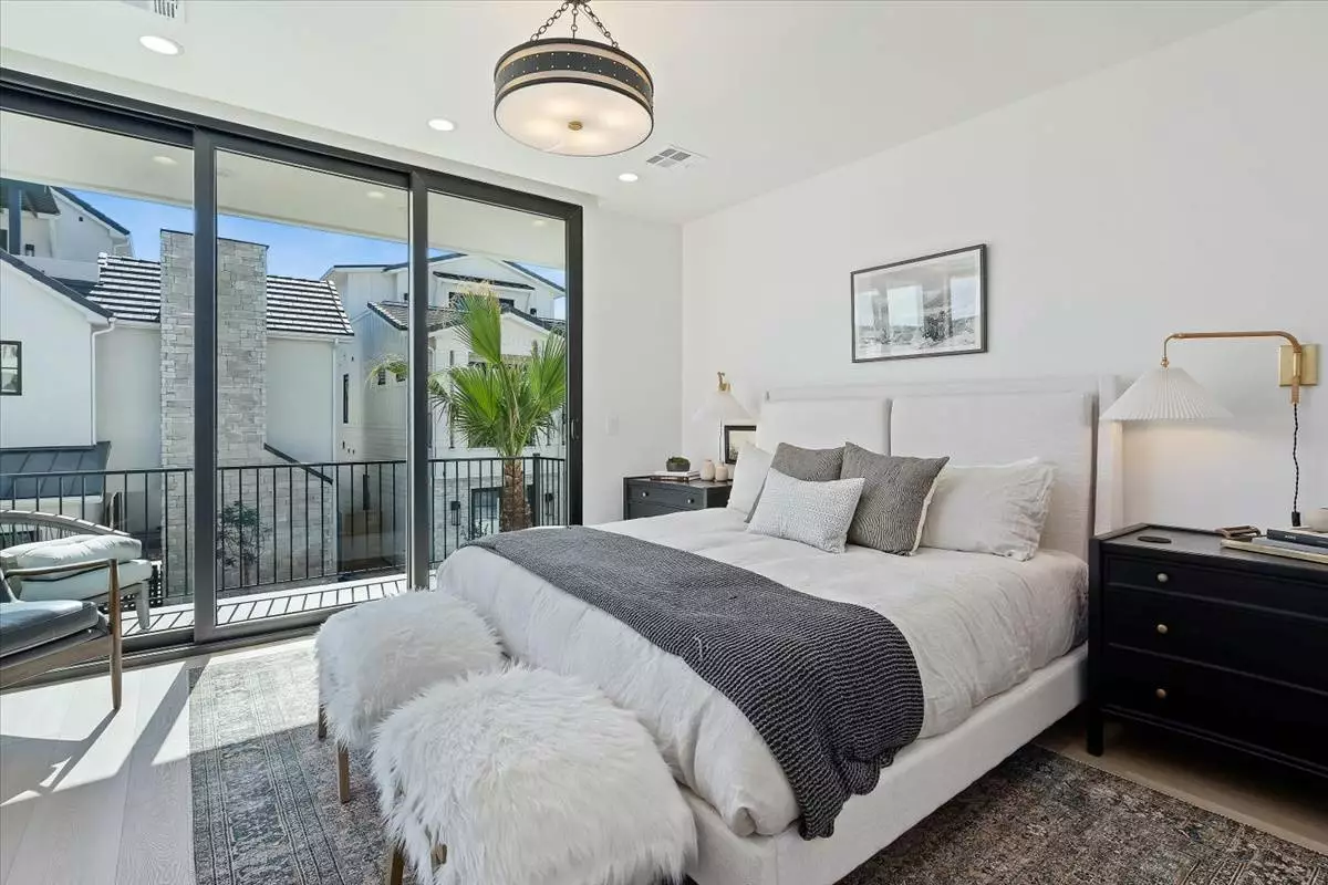 King Bedroom