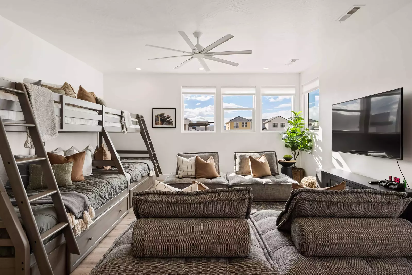 Loft / Bunk Room