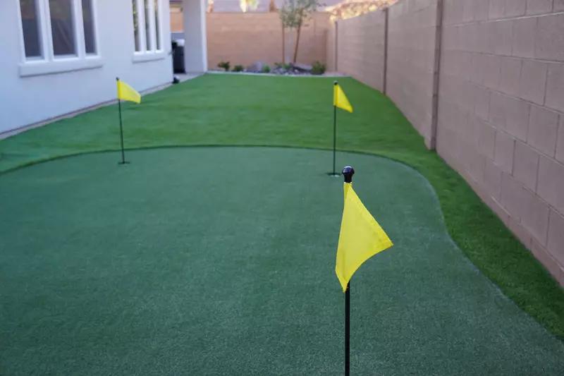 Private Putting Green