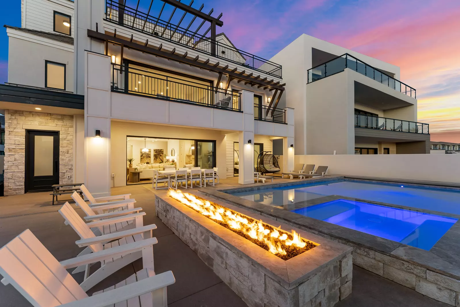 The Beach Front 2.0 Fire Pit