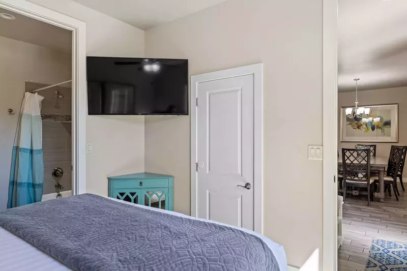 King Bedroom